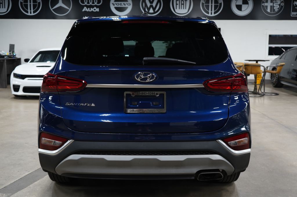 2020 Hyundai Santa Fe Image 4