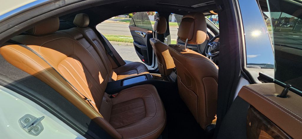 2017 Mercedes-Benz CLS-Class Image 40