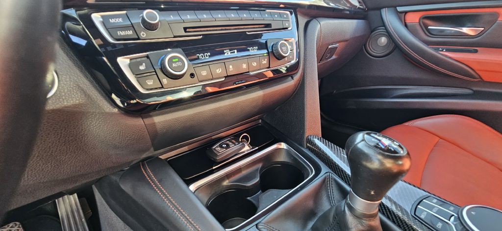 2018 BMW M3 Image 28