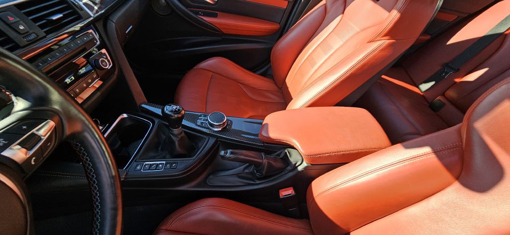 2018 BMW M3 Image 30