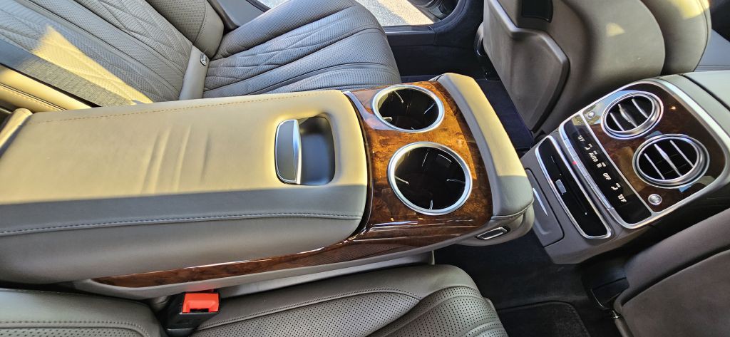 2015 Mercedes-Benz S-Class Image 43