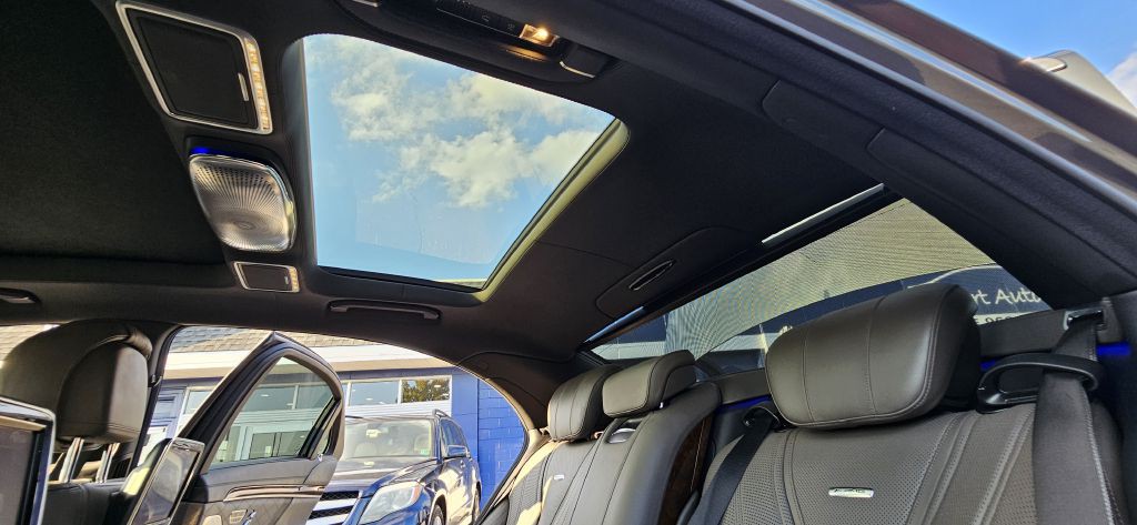 2015 Mercedes-Benz S-Class Image 48