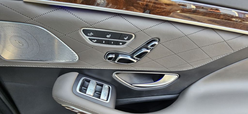 2015 Mercedes-Benz S-Class Image 55