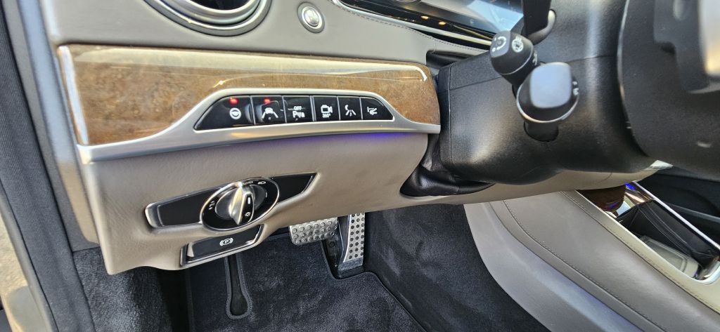 2015 Mercedes-Benz S-Class Image 61
