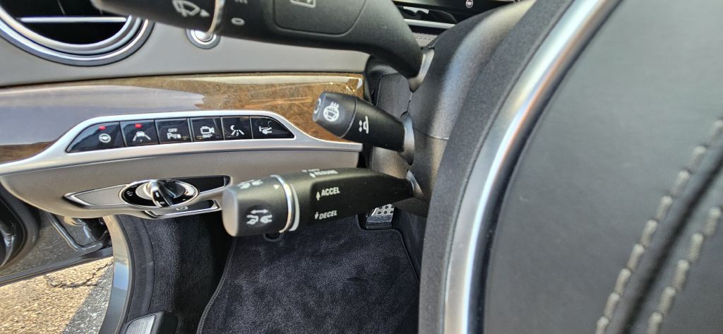 2015 Mercedes-Benz S-Class Image 62
