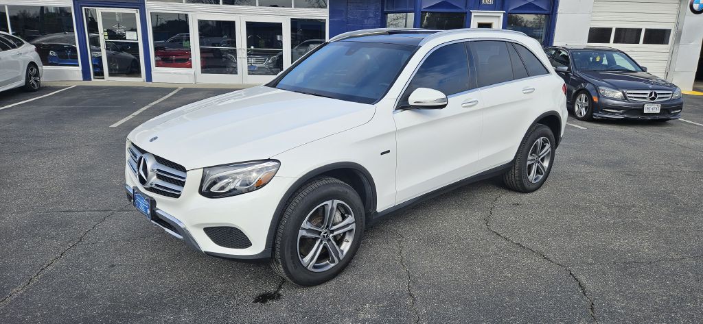 2019 Mercedes-Benz GLC-Class Image 2