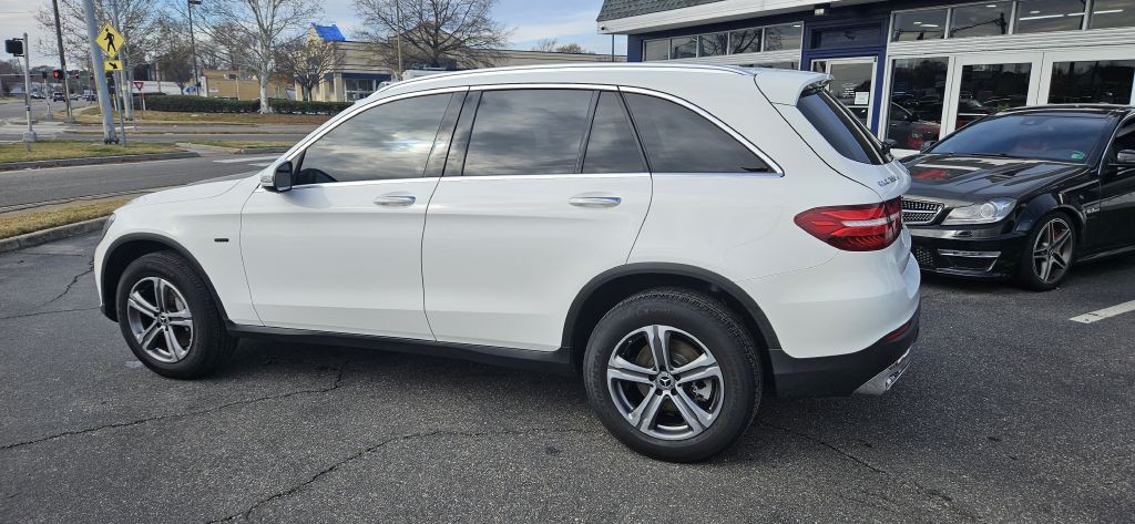 2019 Mercedes-Benz GLC-Class Image 4