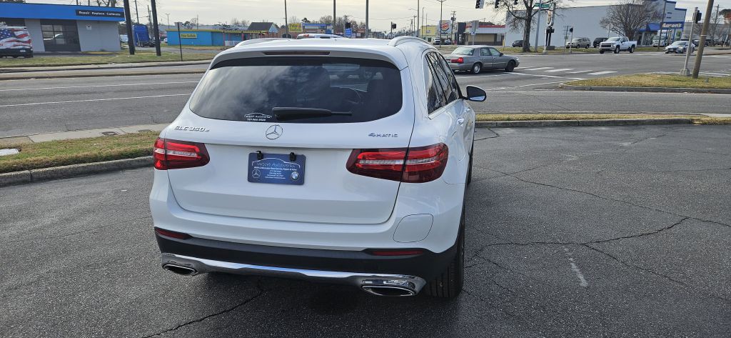 2019 Mercedes-Benz GLC-Class Image 7