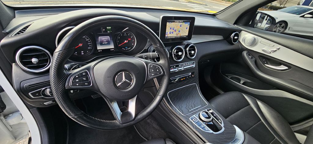 2019 Mercedes-Benz GLC-Class Image 20