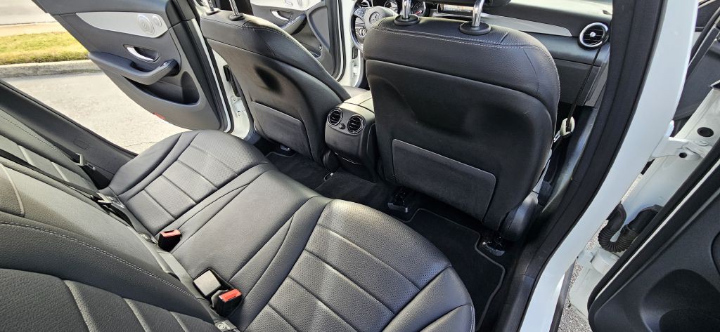 2019 Mercedes-Benz GLC-Class Image 33