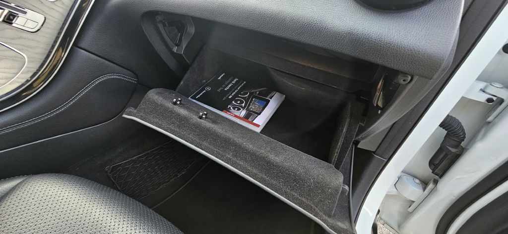 2019 Mercedes-Benz GLC-Class Image 41