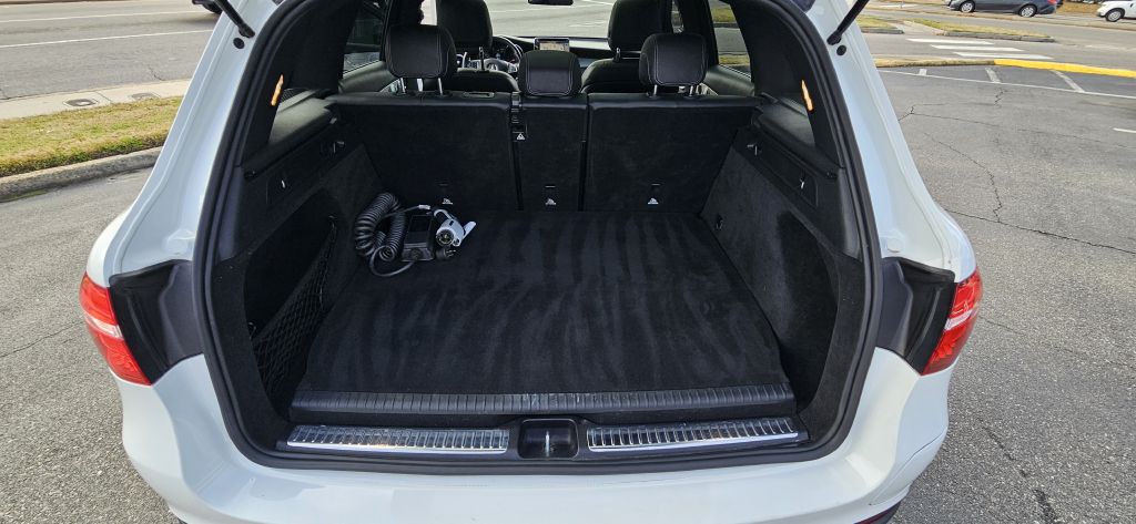 2019 Mercedes-Benz GLC-Class Image 44