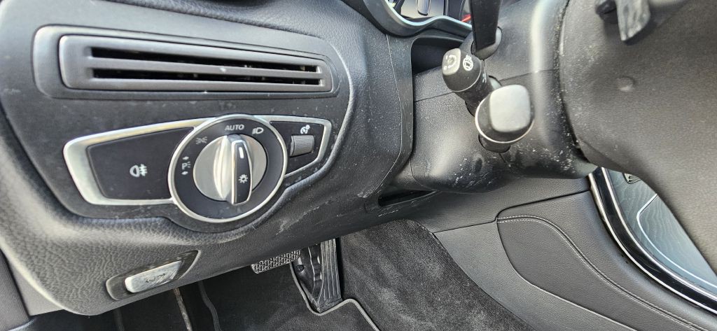 2019 Mercedes-Benz GLC-Class Image 49