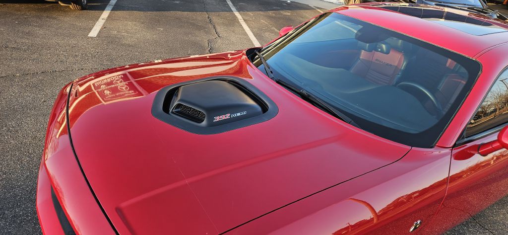 2016 Dodge Challenger Image 22