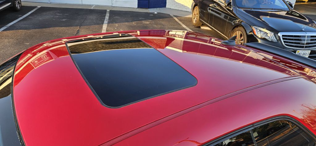 2016 Dodge Challenger Image 23