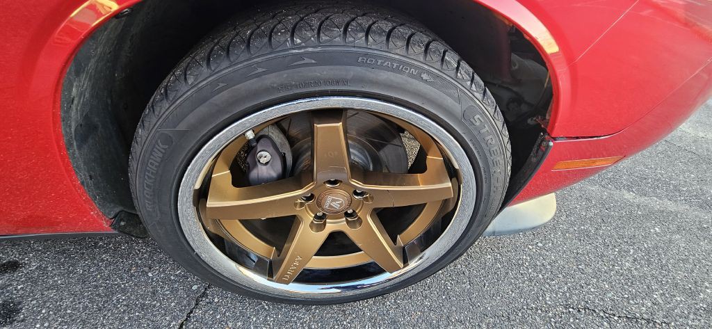 2016 Dodge Challenger Image 67