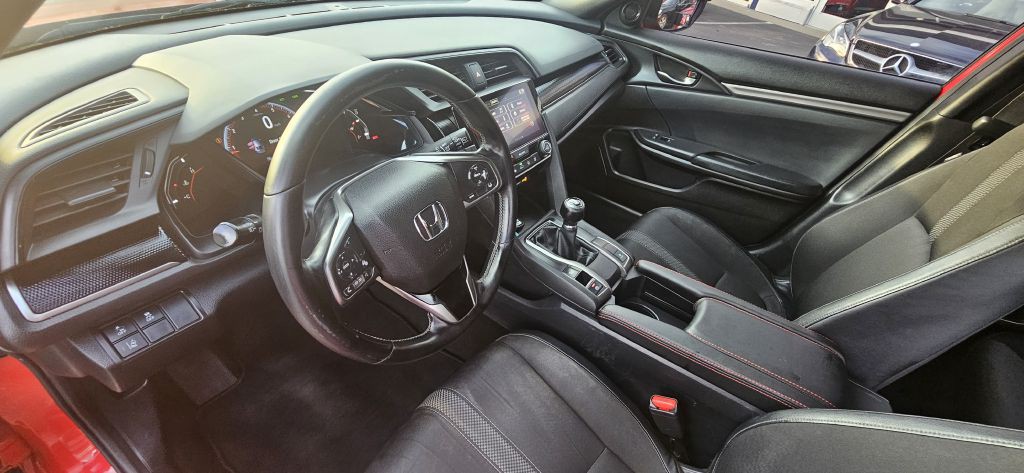 2020 Honda Civic Image 24