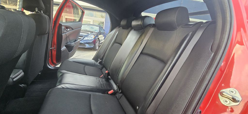 2020 Honda Civic Image 39