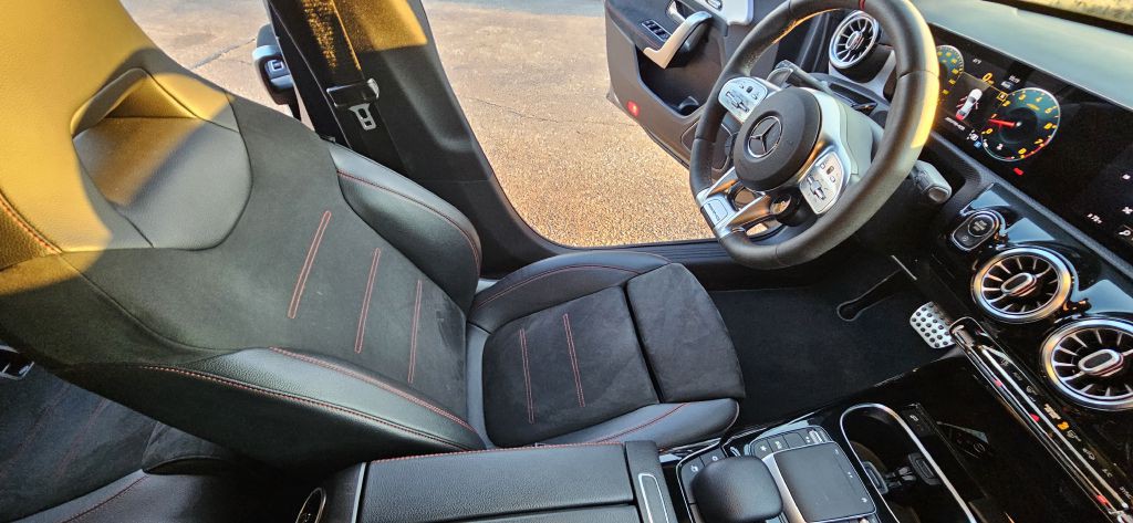 2021 Mercedes-Benz CLA-Class Image 38