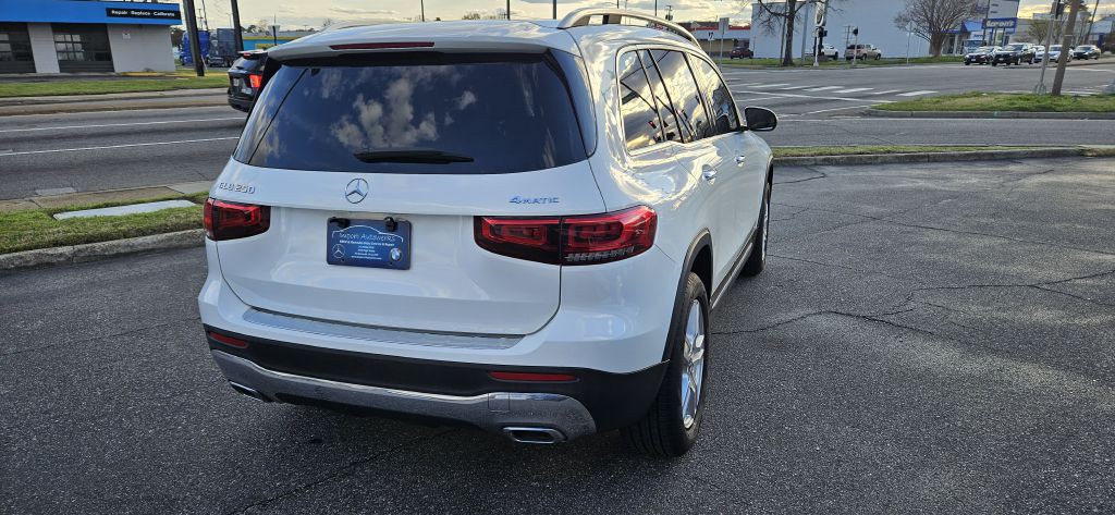 2021 Mercedes-Benz GLB Image 9