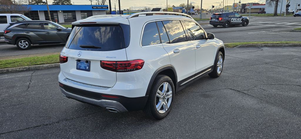 2021 Mercedes-Benz GLB Image 10