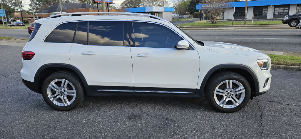2021 Mercedes-Benz GLB Image 12