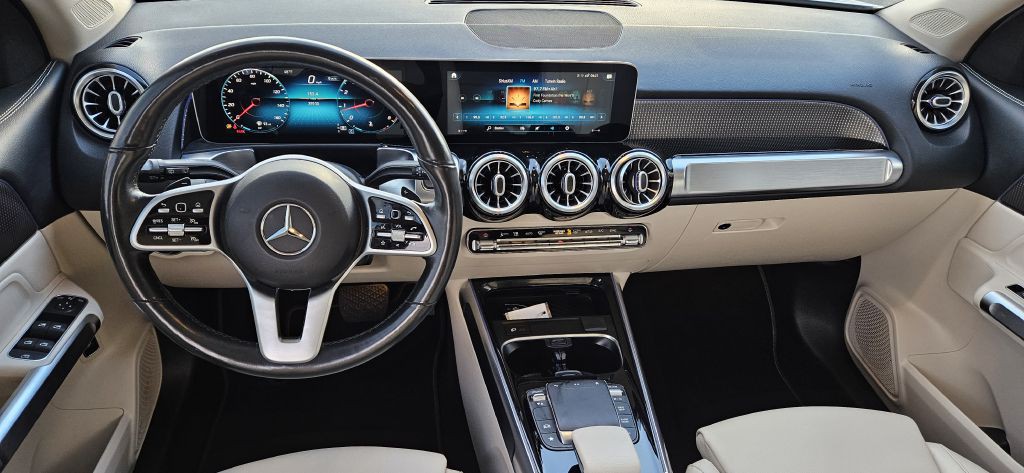 2021 Mercedes-Benz GLB Image 21