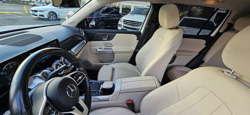 2021 Mercedes-Benz GLB Image 24
