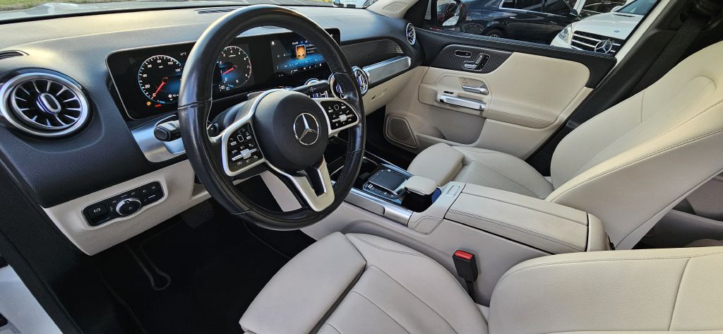 2021 Mercedes-Benz GLB Image 25