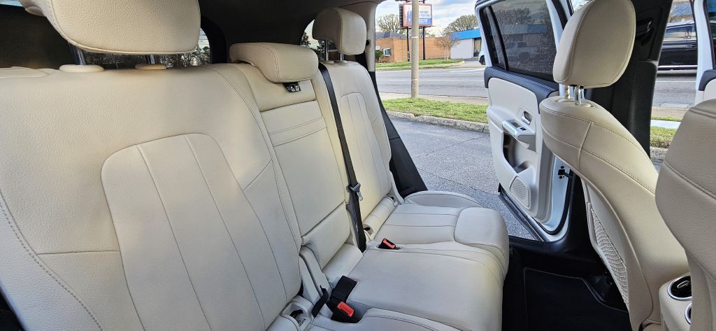 2021 Mercedes-Benz GLB Image 41