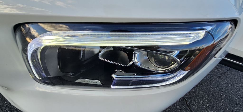 2021 Mercedes-Benz GLB Image 73