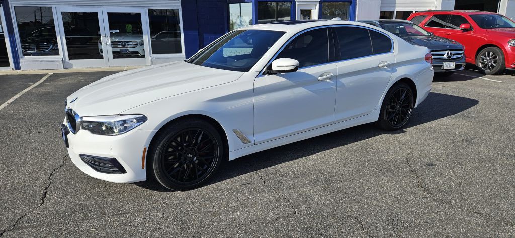 2019 BMW 5 Series Image 2