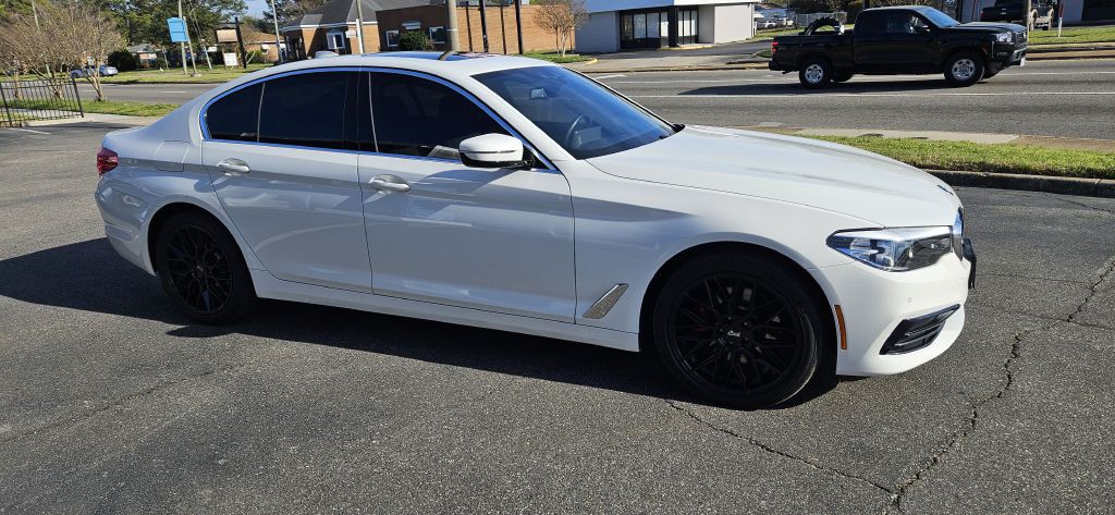 2019 BMW 5 Series Image 10