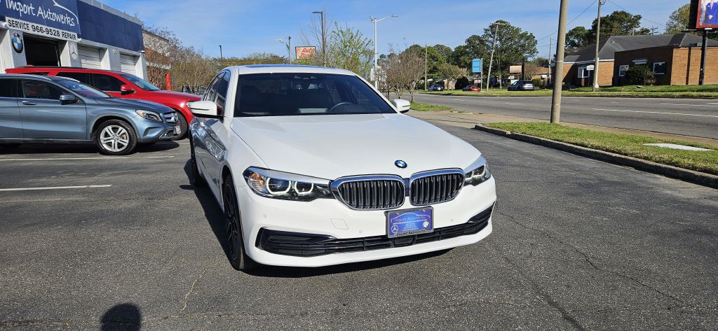 2019 BMW 5 Series Image 12