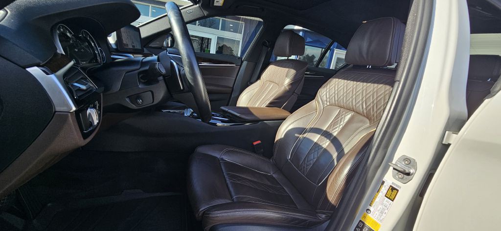 2019 BMW 5 Series Image 20