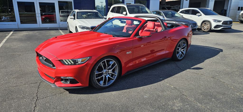 2017 Ford Mustang Image 2