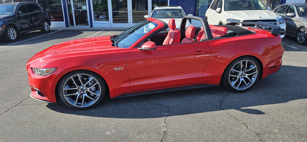 2017 Ford Mustang Image 3