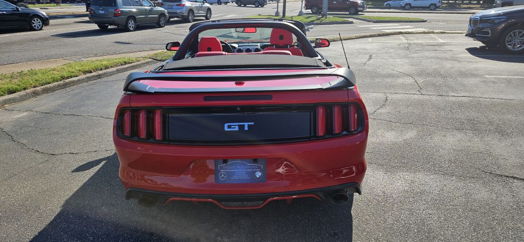 2017 Ford Mustang Image 7