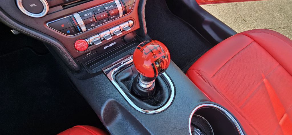 2017 Ford Mustang Image 46