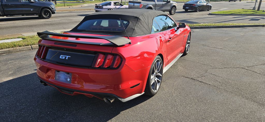 2017 Ford Mustang Image 65