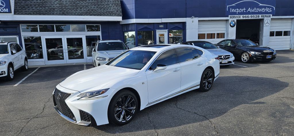 2018 Lexus LS Image 1