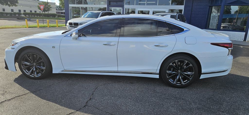 2018 Lexus LS Image 4