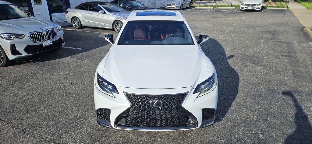 2018 Lexus LS Image 16