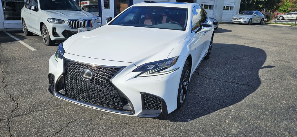 2018 Lexus LS Image 17