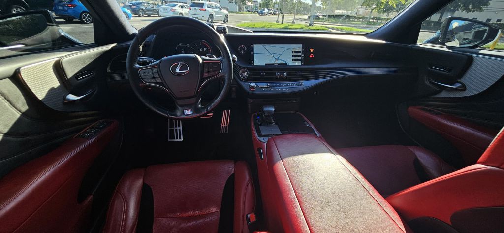 2018 Lexus LS Image 19