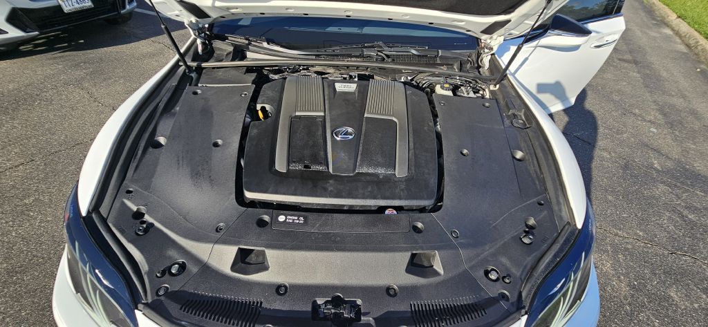 2018 Lexus LS Image 65