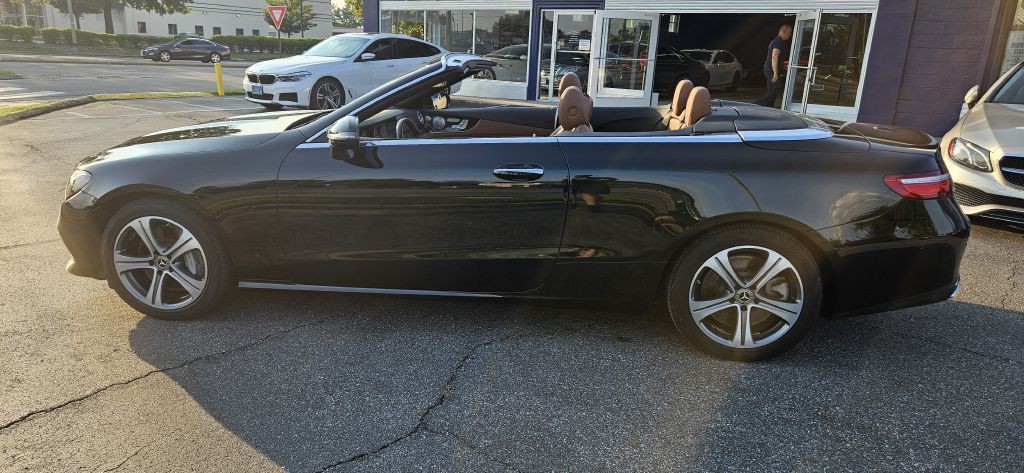 2018 Mercedes-Benz E-Class Image 4