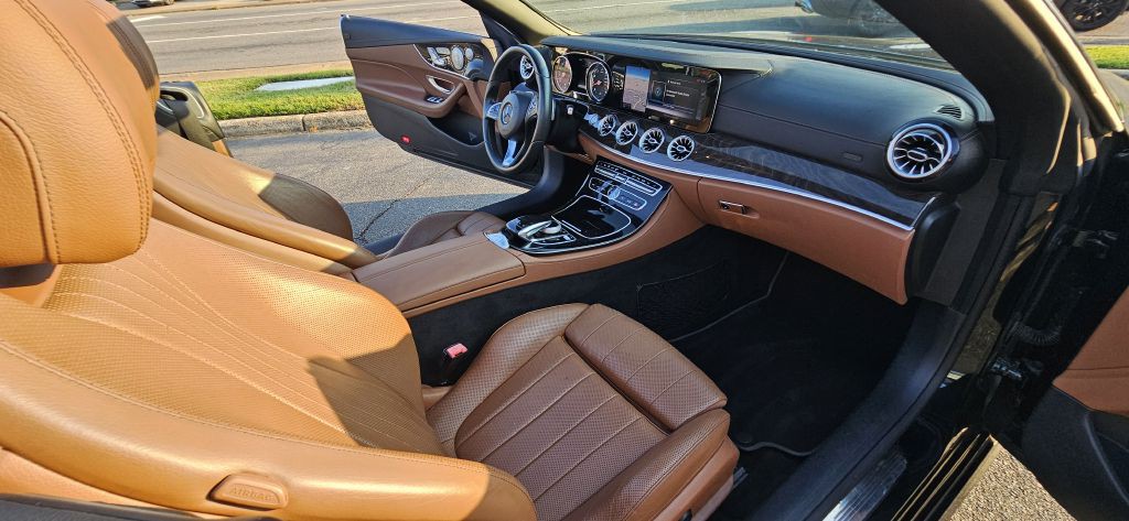 2018 Mercedes-Benz E-Class Image 30