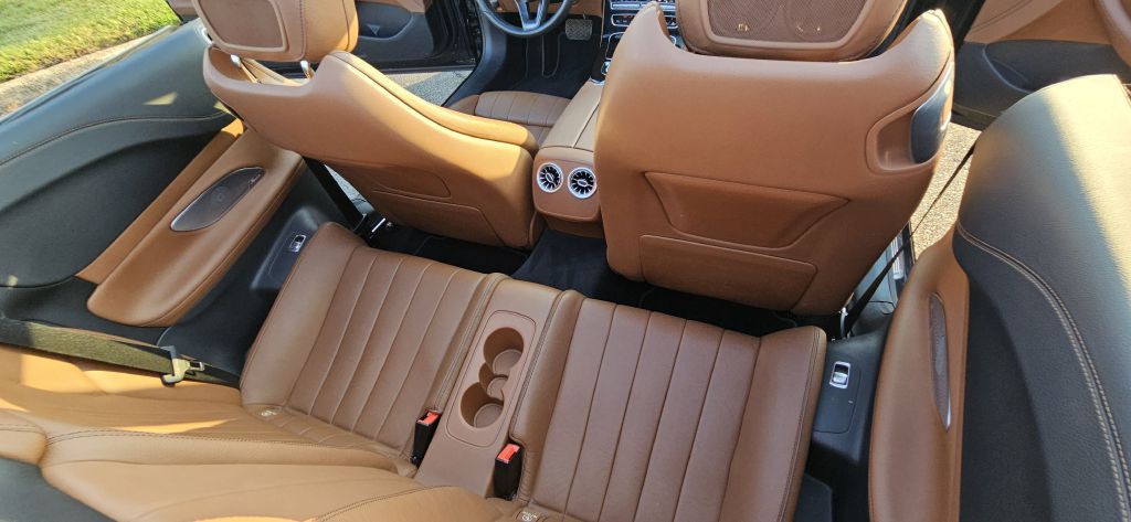 2018 Mercedes-Benz E-Class Image 36