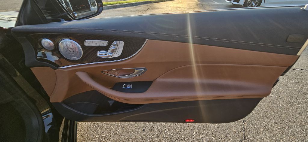 2018 Mercedes-Benz E-Class Image 41